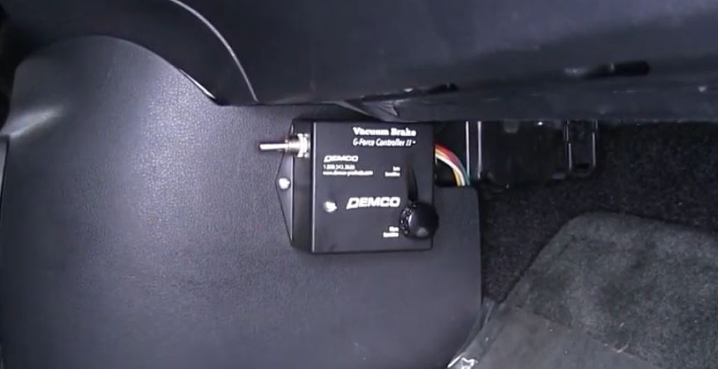 Delta Switch mounted center