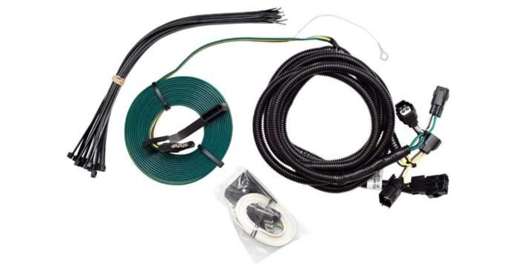 Towed Connectors for Towed Vehicles