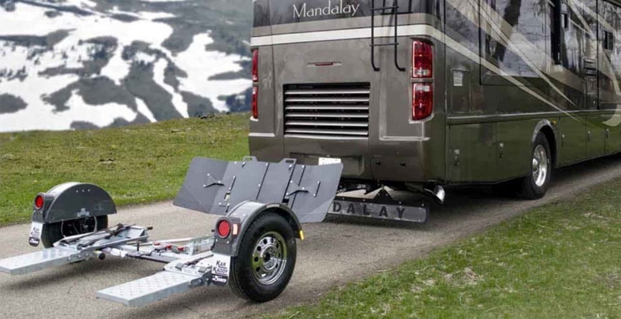 Three Ways To Tow A Car Behind Your Rv